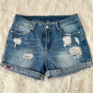 Fashion Jeans Women’s Blue Jean Shorts Size: 8 / 30